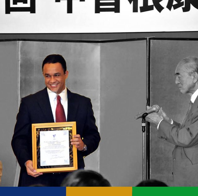 Anies mendapatkan penghargaan Nakasone Yasuhiro Awards dari Institute for International Policy Studies, Jepang